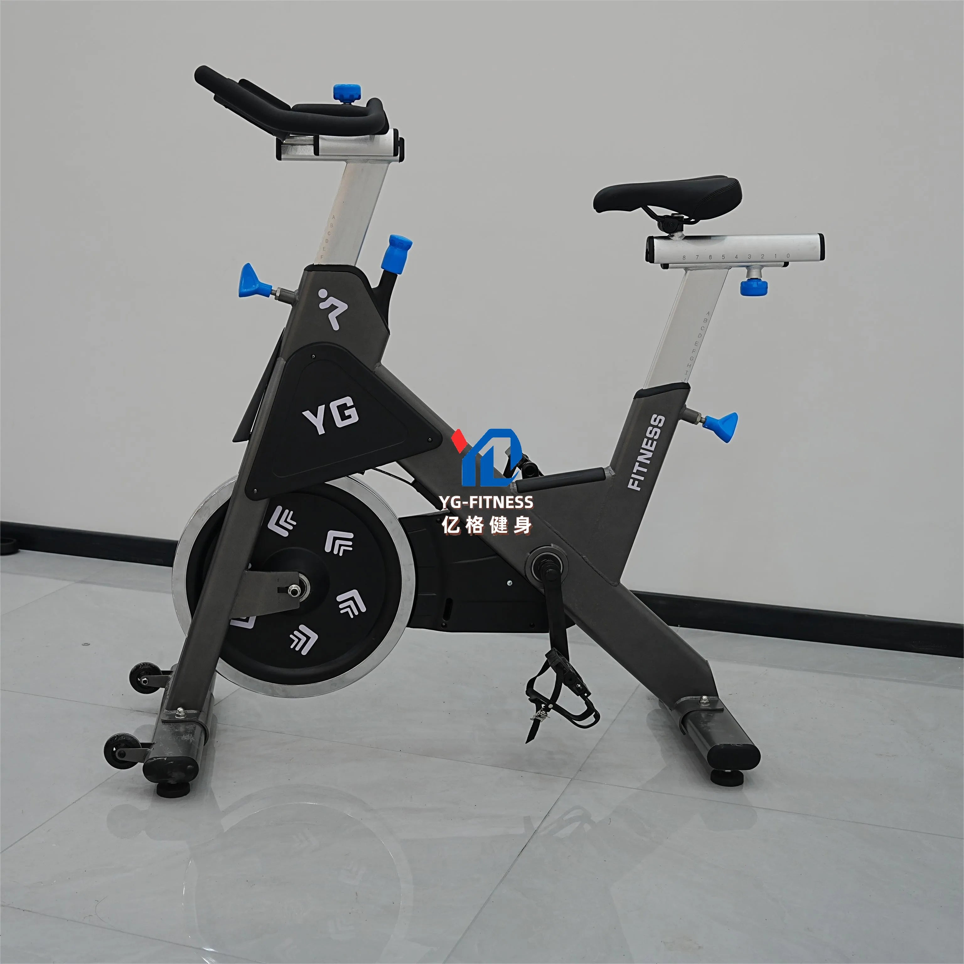 Fitness  Exercise Spinning Bike Magnetic Spin Bikes for Gym